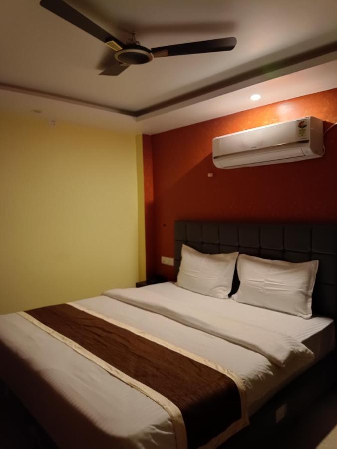 מלון בודהגאיה Royal View Residency מראה חיצוני תמונה