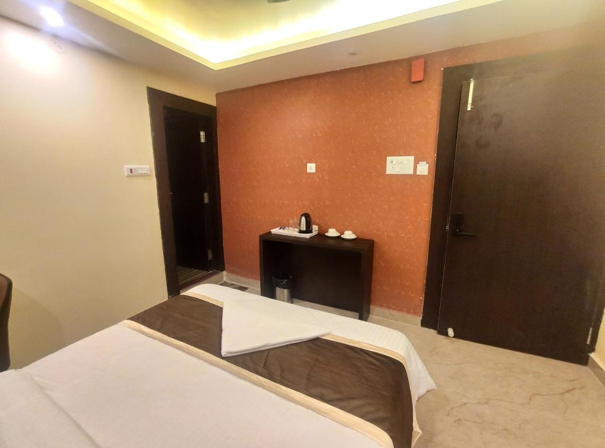 מלון בודהגאיה Royal View Residency מראה חיצוני תמונה